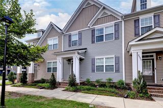 2008 Chartwell DR, Newport News, VA 23608