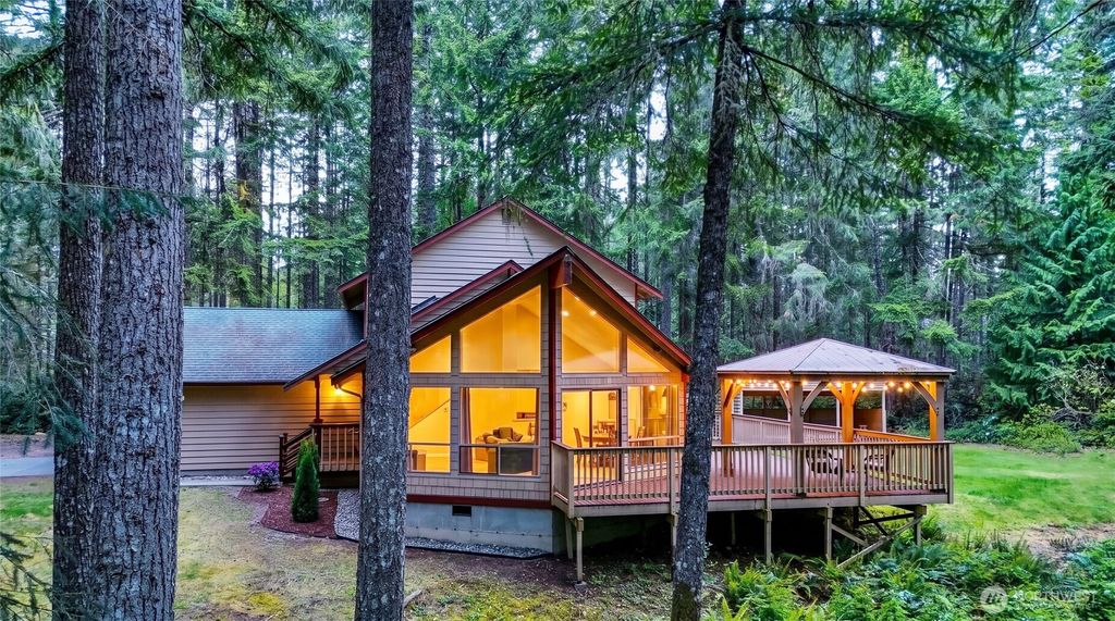 12677 Olympic View Road NW, Silverdale, WA 98383