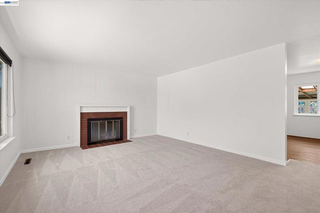 36740 Theta Ct, Fremont, CA 94536