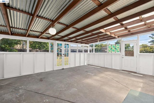 36740 Theta Ct, Fremont, CA 94536