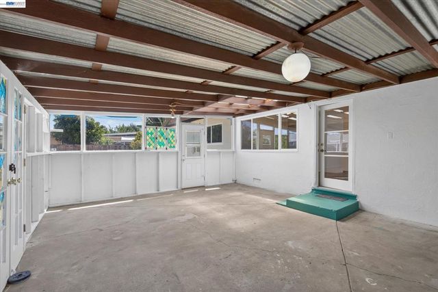 36740 Theta Ct, Fremont, CA 94536