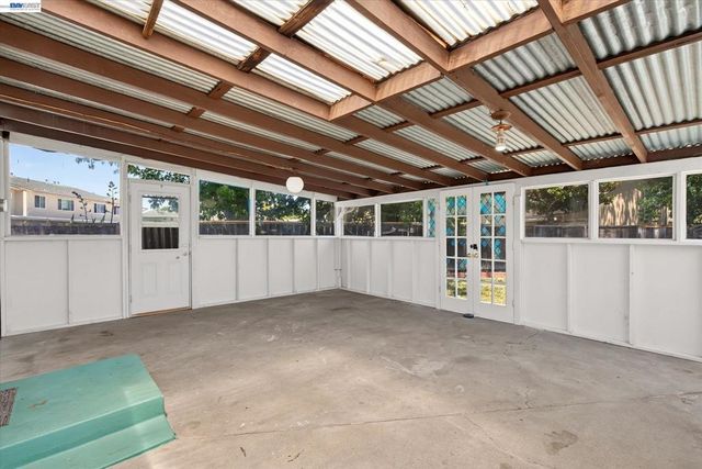 36740 Theta Ct, Fremont, CA 94536