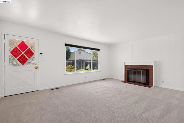 36740 Theta Ct, Fremont, CA 94536