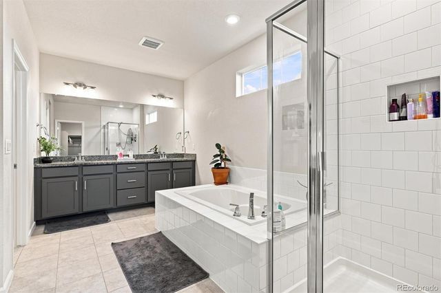 3433 N Gold Bug Court, Aurora, CO 80019