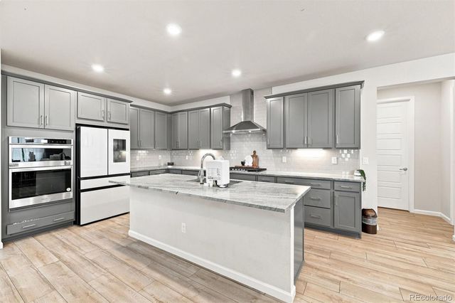 3433 N Gold Bug Court, Aurora, CO 80019