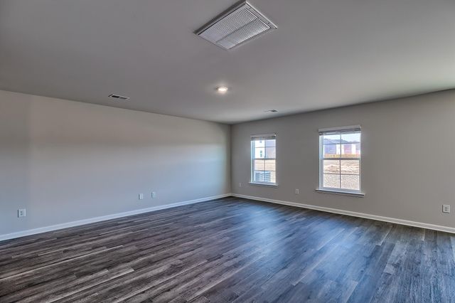 2370 Daylilly Street, Sumter, SC 29153