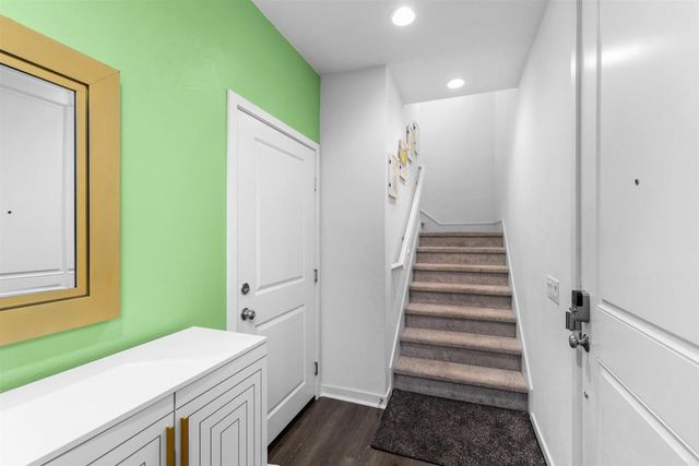 328 Waverunner Court, Santee, CA 92071
