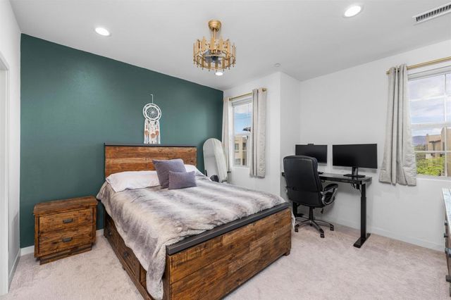 328 Waverunner Court, Santee, CA 92071