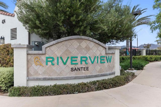 328 Waverunner Court, Santee, CA 92071