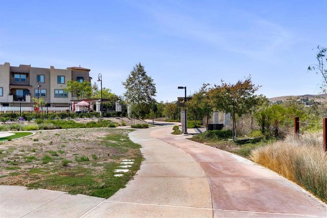 328 Waverunner Court, Santee, CA 92071