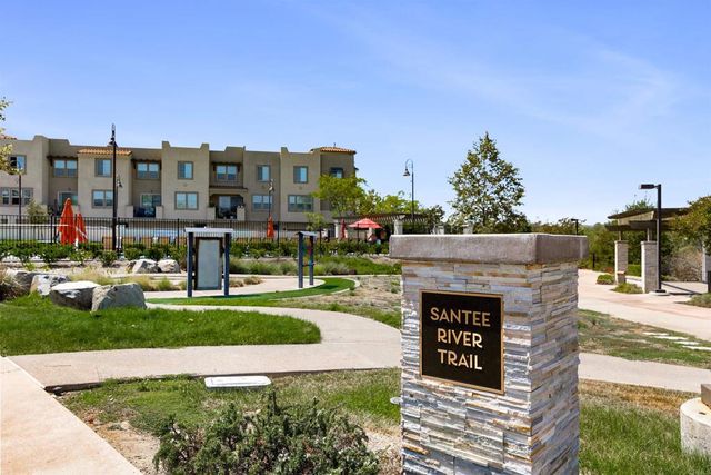 328 Waverunner Court, Santee, CA 92071