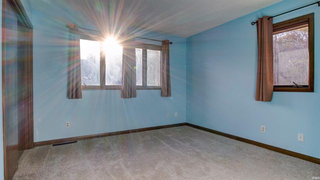 856 S Balthazar Drive, Santa Claus, IN 47579