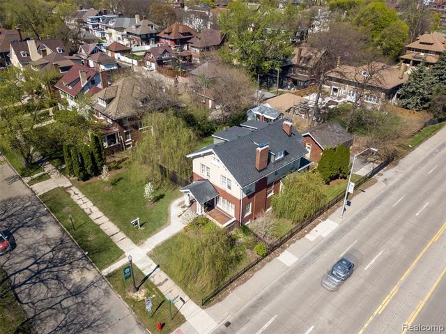 22 Edison Street, Detroit, MI 48202
