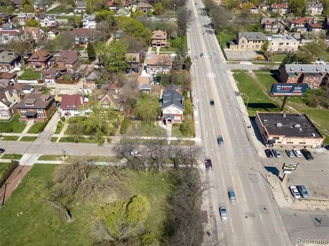 22 Edison Street, Detroit, MI 48202