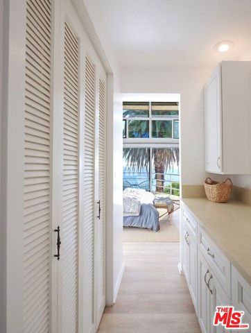 2105 W Paseo Del Mar, San Pedro (los Angeles), CA 90732