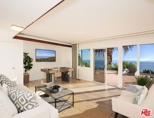 2105 W Paseo Del Mar, San Pedro (los Angeles), CA 90732