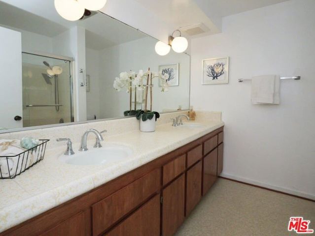 2105 W Paseo Del Mar, San Pedro (los Angeles), CA 90732