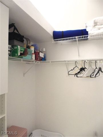 1900 Corona Del Sire DR, North Fort Myers, FL 33917