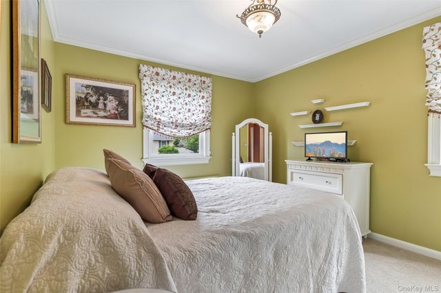 23 Middle Drive, Huntington, NY 11743
