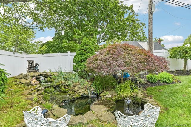 23 Middle Drive, Huntington, NY 11743