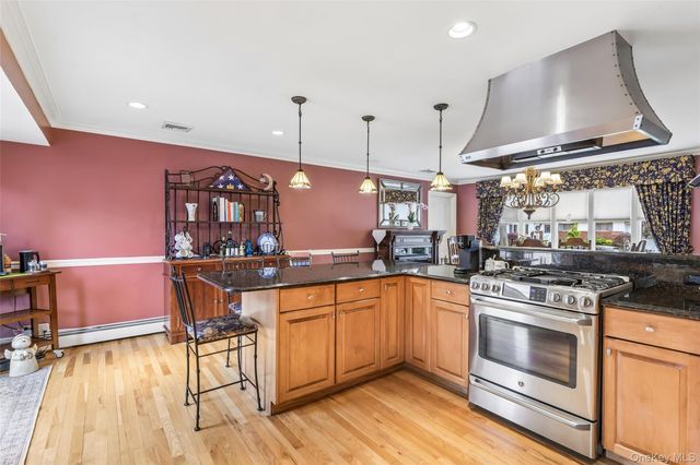 23 Middle Drive, Huntington, NY 11743