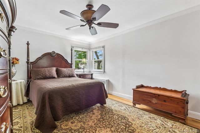 23 Middle Drive, Huntington, NY 11743