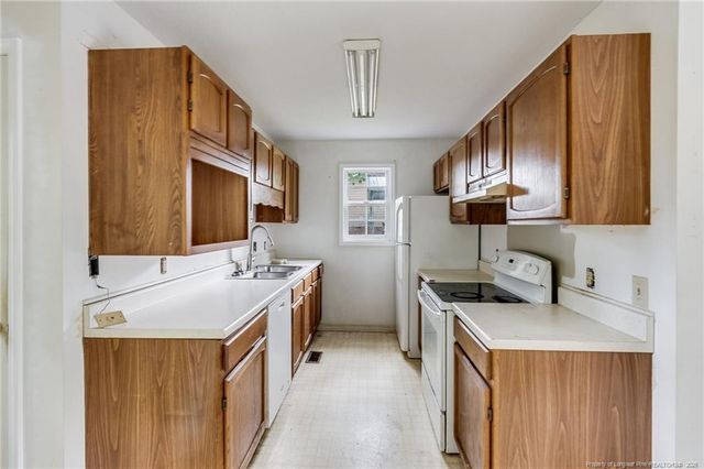 4918 South Pointe, Sanford, NC 27332