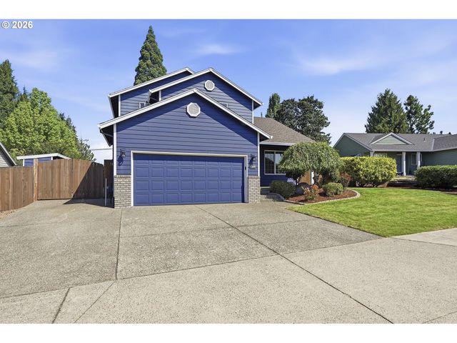 15049 HOMESTEAD Dr, Oregon City, OR 97045