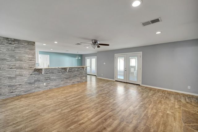 3204 Shell Ave, Midland, TX 79705