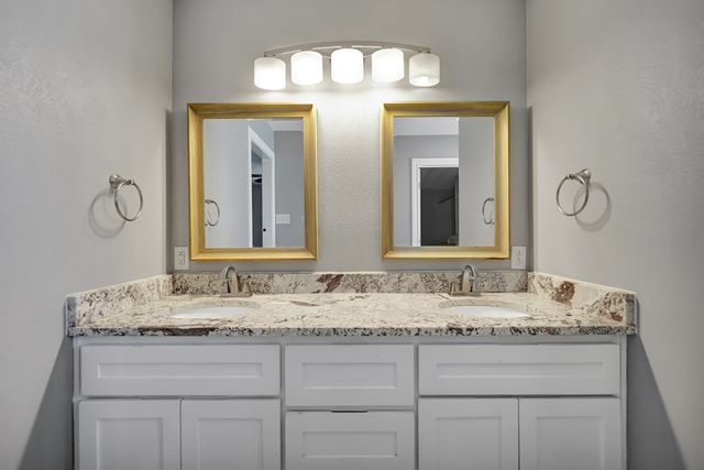 3204 Shell Ave, Midland, TX 79705