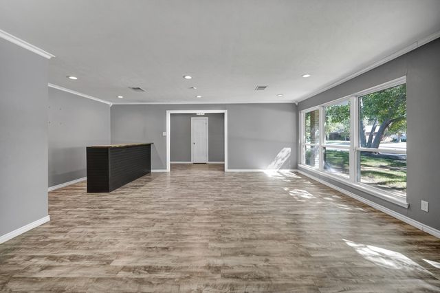 3204 Shell Ave, Midland, TX 79705