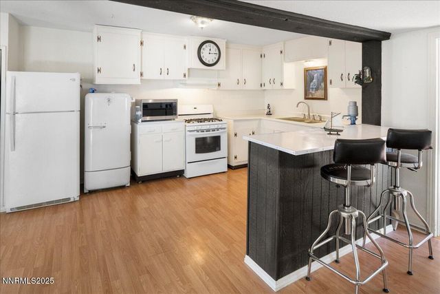 9320 Iroquois Trail, Stagecoach, NV 89429