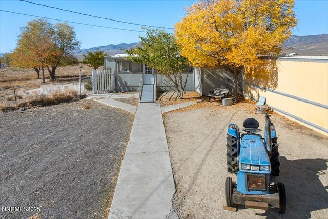 9320 Iroquois Trail, Stagecoach, NV 89429