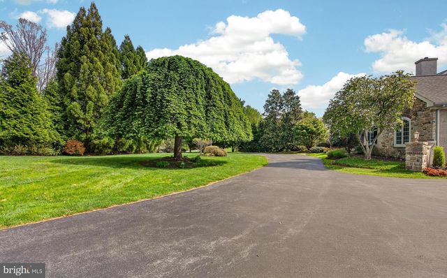 922 SCONNELLTOWN RD, West Chester, PA 19382