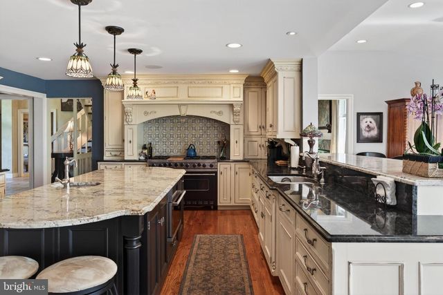 922 SCONNELLTOWN RD, West Chester, PA 19382