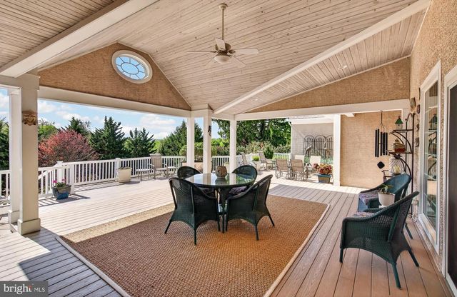 922 SCONNELLTOWN RD, West Chester, PA 19382