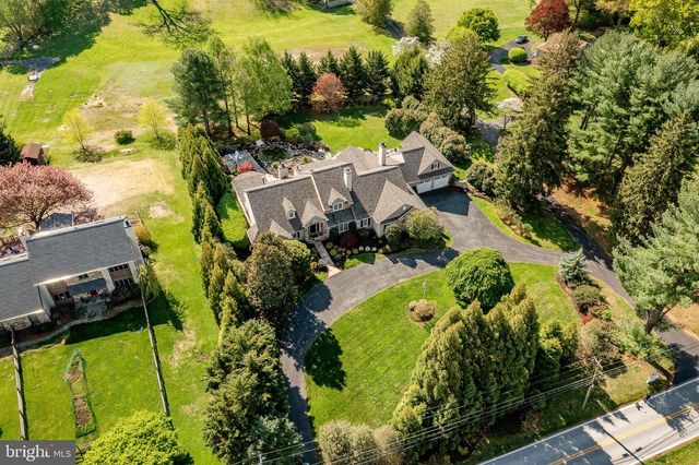 922 SCONNELLTOWN RD, West Chester, PA 19382