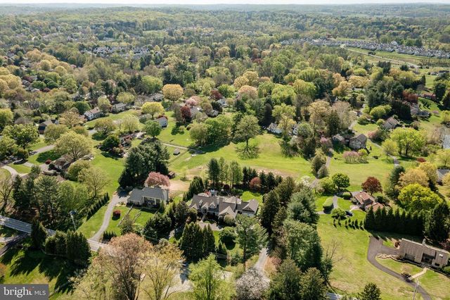 922 SCONNELLTOWN RD, West Chester, PA 19382