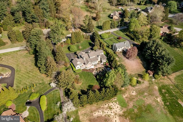 922 SCONNELLTOWN RD, West Chester, PA 19382