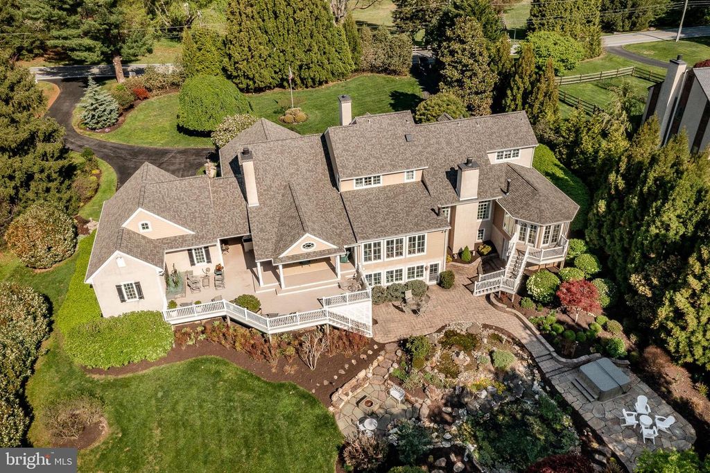 922 SCONNELLTOWN RD, West Chester, PA 19382