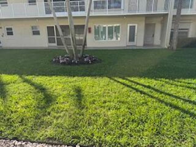 632 Snug Harbor Drive D6, Boynton Beach, FL 33435