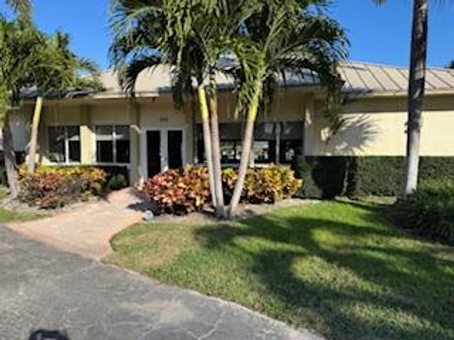 632 Snug Harbor Drive D6, Boynton Beach, FL 33435