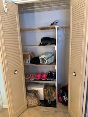 632 Snug Harbor Drive D6, Boynton Beach, FL 33435