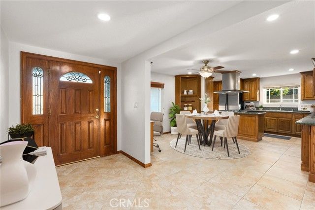 819 N Shaftesbury Avenue, San Dimas, CA 91773