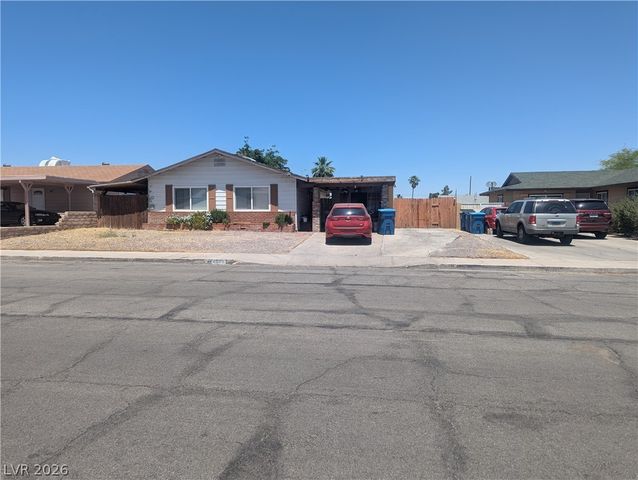 4668 Bennett Drive, Las Vegas, NV 89121