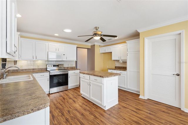 17122 SE 76TH CREEKSIDE CIRCLE, The Villages, FL 32162