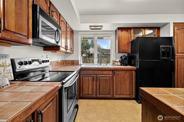 3255 16th St SE, Auburn, WA 98092