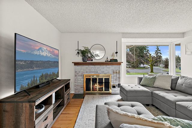 3255 16th St SE, Auburn, WA 98092