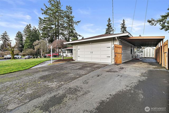 3255 16th St SE, Auburn, WA 98092