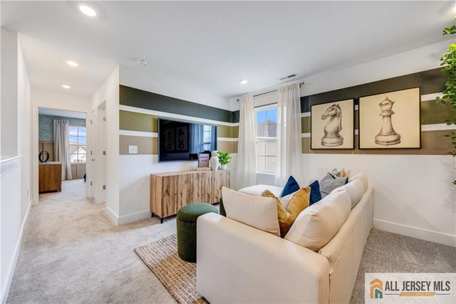 9 Wembley Court, Monroe, NJ 08831